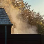 Дом отдыха Scenic Summer House By Dybeso With Sea View
